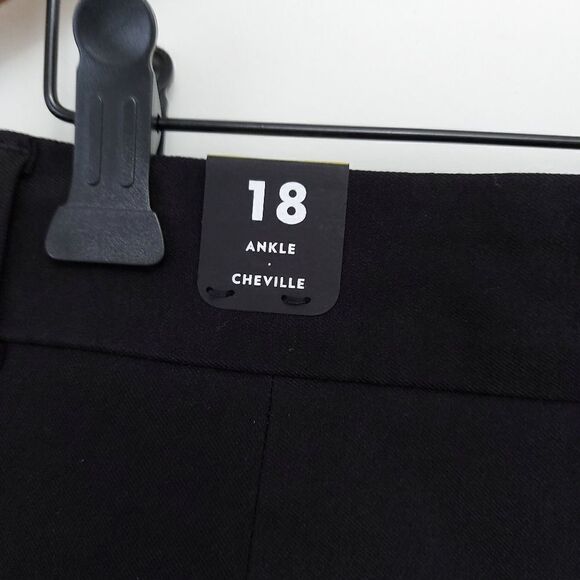 REITMANS Ankle Pants Size 18P - Picture 4 of 8